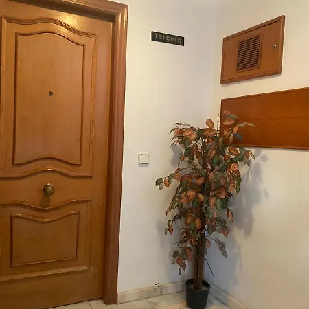 Apartamento Homely Mar 3 *