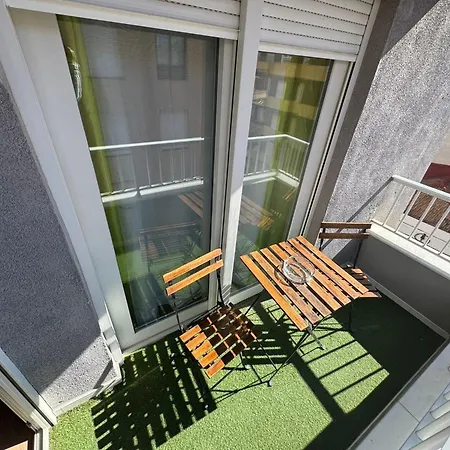 Homely Mar 3 Apartamento